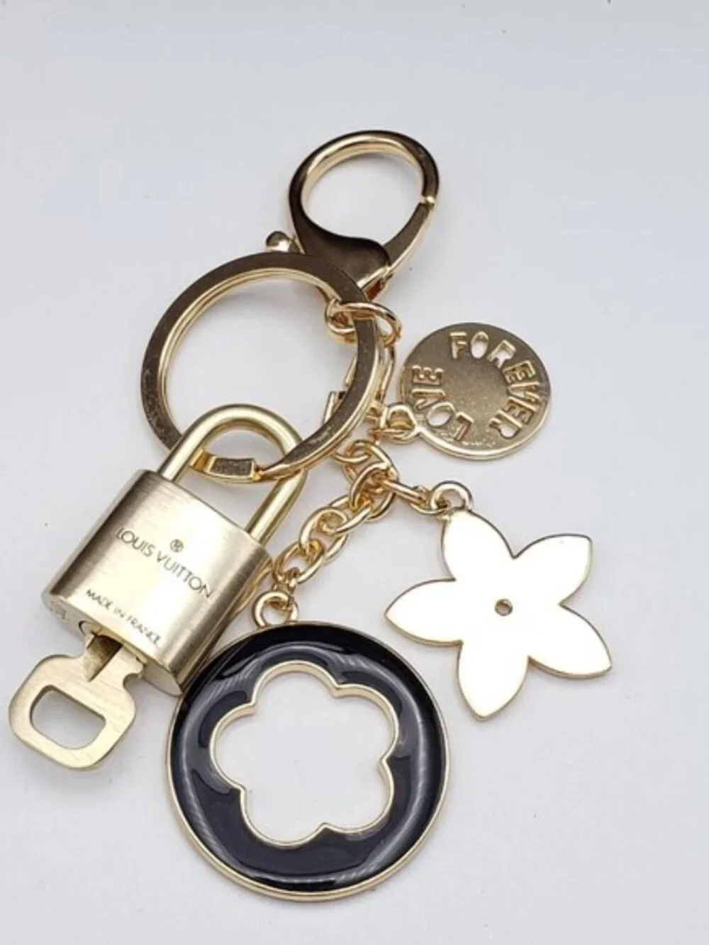 Authentic Louis Vuitton Gold Lock & Key 🔑 Bag Charm w/ Unbranded Flower Charm